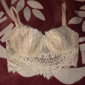Victoria’s Secret long line Demi Bra